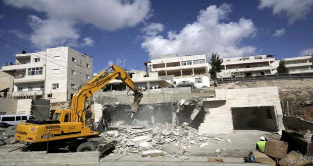 عام 2014 الأسوأ من حيث نسب مصادرة الأراضي الفلسطينية ومخططات بناء المستوطنات الصهيونية