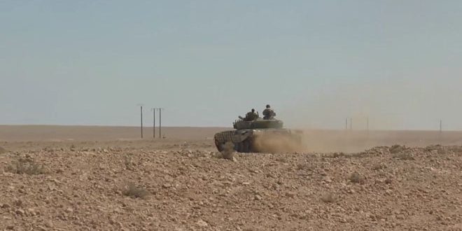 The army establishes control over strategic road and hills overlooking al-Mahr gas field near Palmyra in Homs
