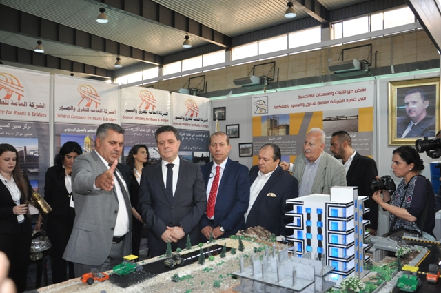265 شركة محلية وعربية وأجنبية كانت حاضرة في المعرض الدولي للبناء “بيلدكس 2022” والذي افتتح أعماله على أرض مدينة المعارض بدمشق.