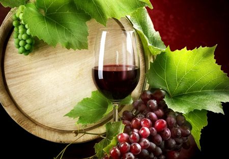 النبيذ يَحمي قلبكَ ويُطيل عمرك