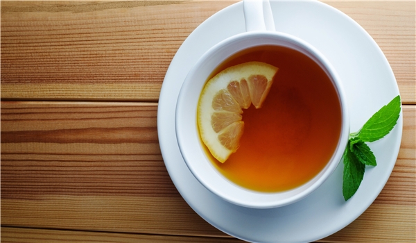 تعرف على فوائد الشاى بالليمون.. يساعد على الاسترخاء ويخفف الألم