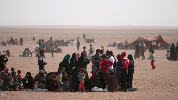 "داعش" يحتجز عشرات آلاف المدنيين كدروع بشرية في الموصل