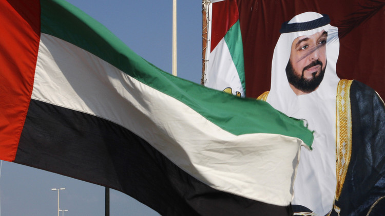 رئيس الإمارات يغادر بلاده والوجهة مجهولة