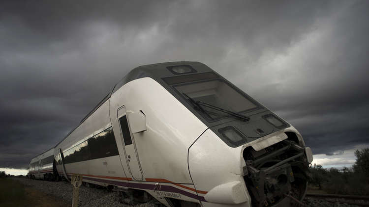 إصابة 40 شخصا بحادث قطار في مدريد