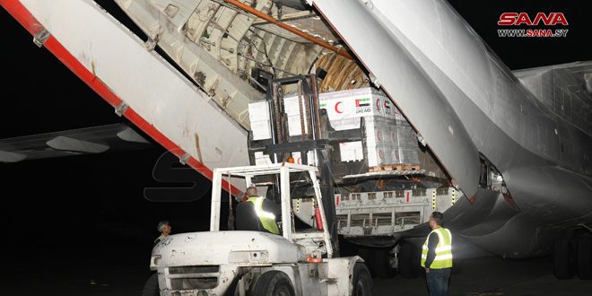 تحمل مساعدات للمتضررين من الزلزال.. 5 طائرات تصل إلى مطارات دمشق واللاذقية وحلب